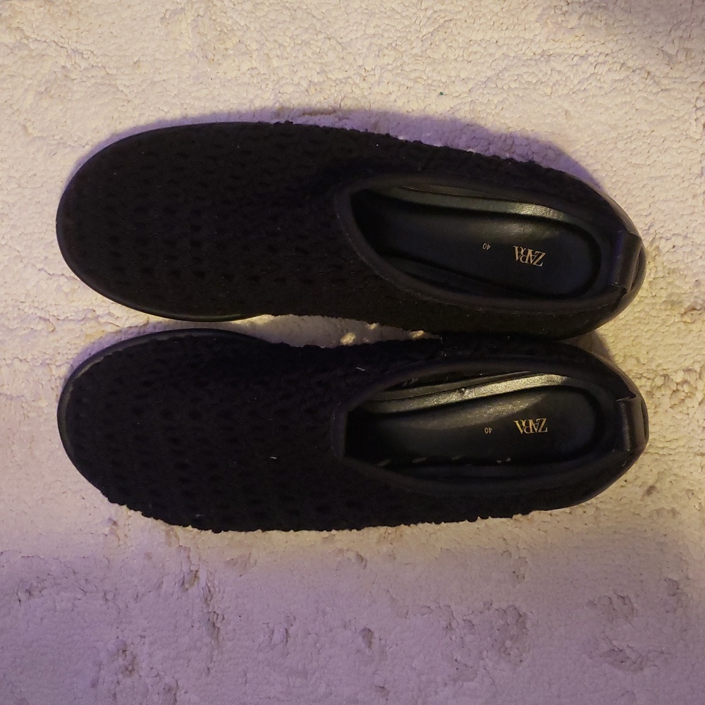 Zara Crochet Slip-on Flats